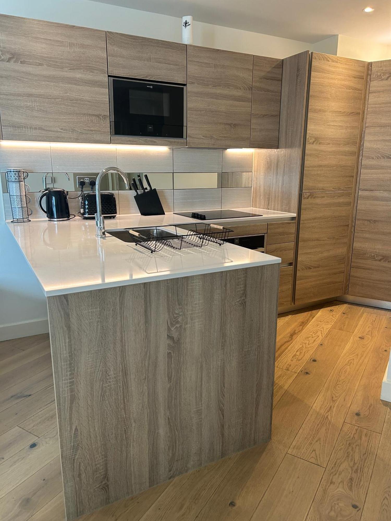 Luxury Riverside Apt With Easy Access To Central London, O2, Excel Centre And Parking Екстериор снимка