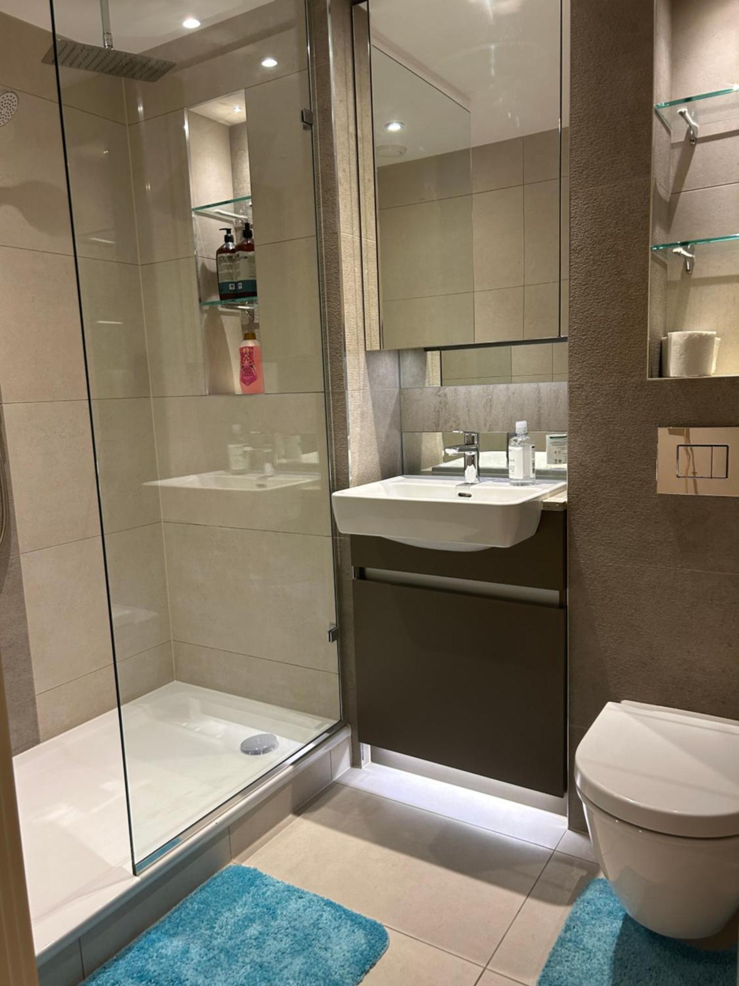 Luxury Riverside Apt With Easy Access To Central London, O2, Excel Centre And Parking Екстериор снимка
