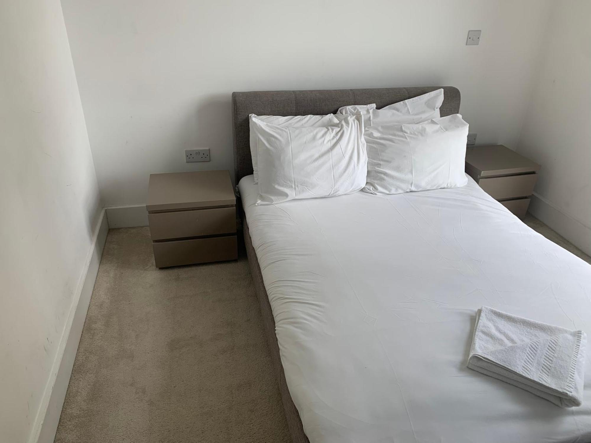 Luxury Riverside Apt With Easy Access To Central London, O2, Excel Centre And Parking Екстериор снимка